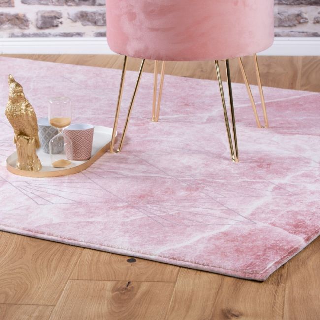 Top 6 Reasons Why Your Living Space Needs a Rug